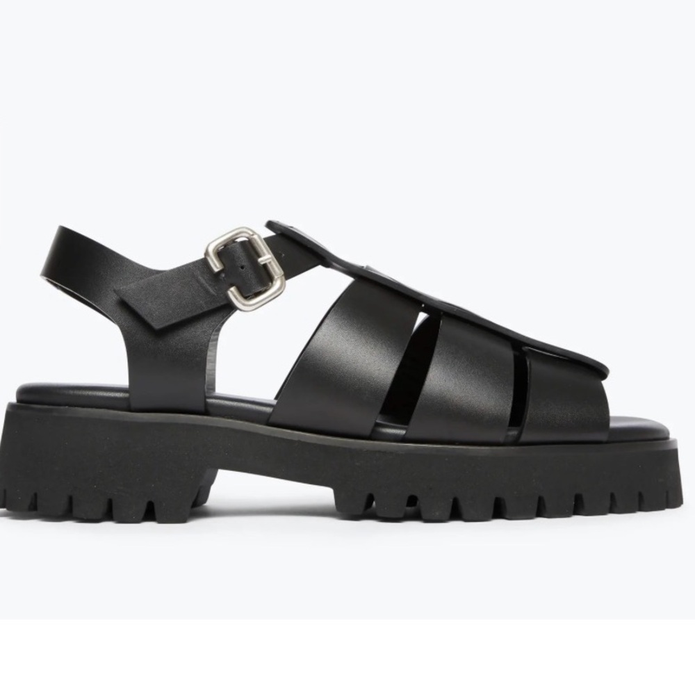 Freda Salvador Black Leather Darya Lug Sole Fisherman Sandals - Picture 2 of 7